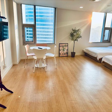 "Grand Opened" Maxtyle Guesthouse Dongdaemun Seoul Bagian luar foto