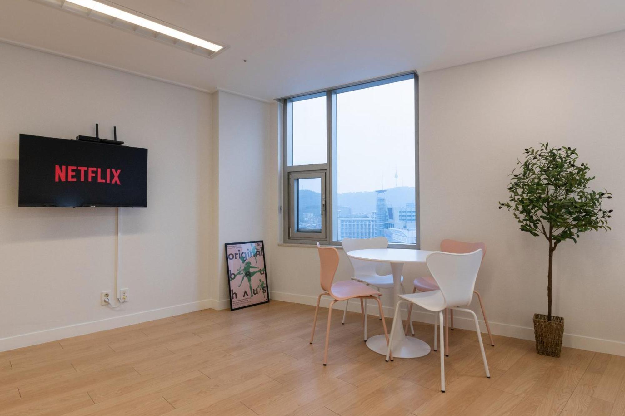 "Grand Opened" Maxtyle Guesthouse Dongdaemun Seoul Bagian luar foto