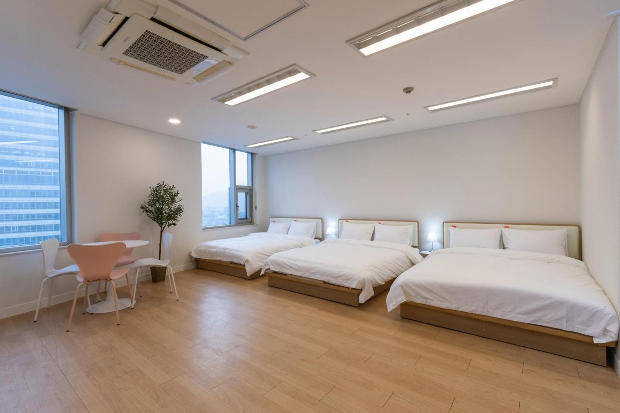 "Grand Opened" Maxtyle Guesthouse Dongdaemun Seoul Bagian luar foto