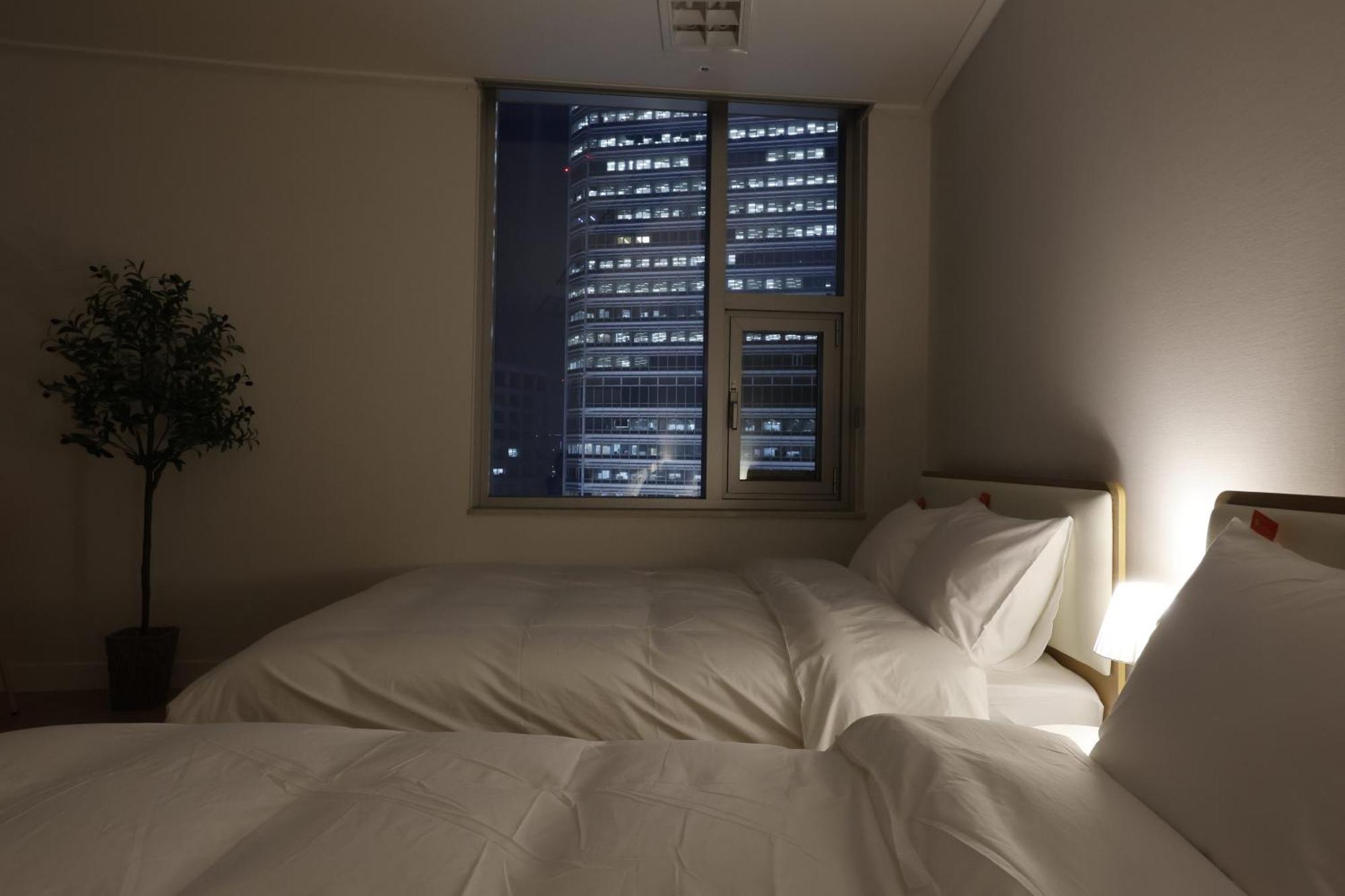 "Grand Opened" Maxtyle Guesthouse Dongdaemun Seoul Bagian luar foto