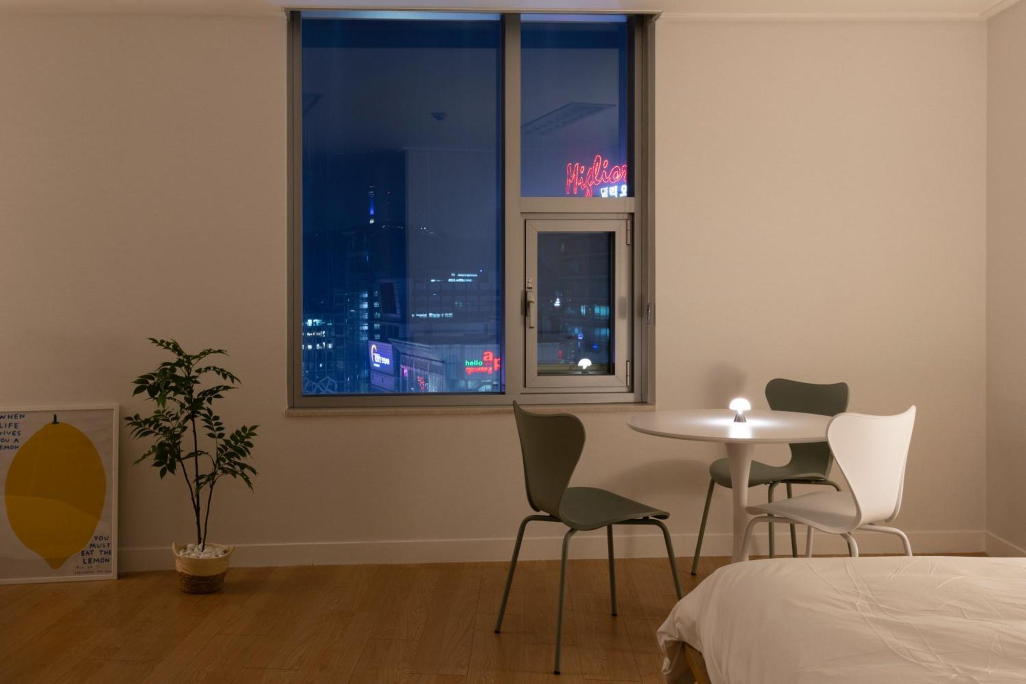 "Grand Opened" Maxtyle Guesthouse Dongdaemun Seoul Bagian luar foto