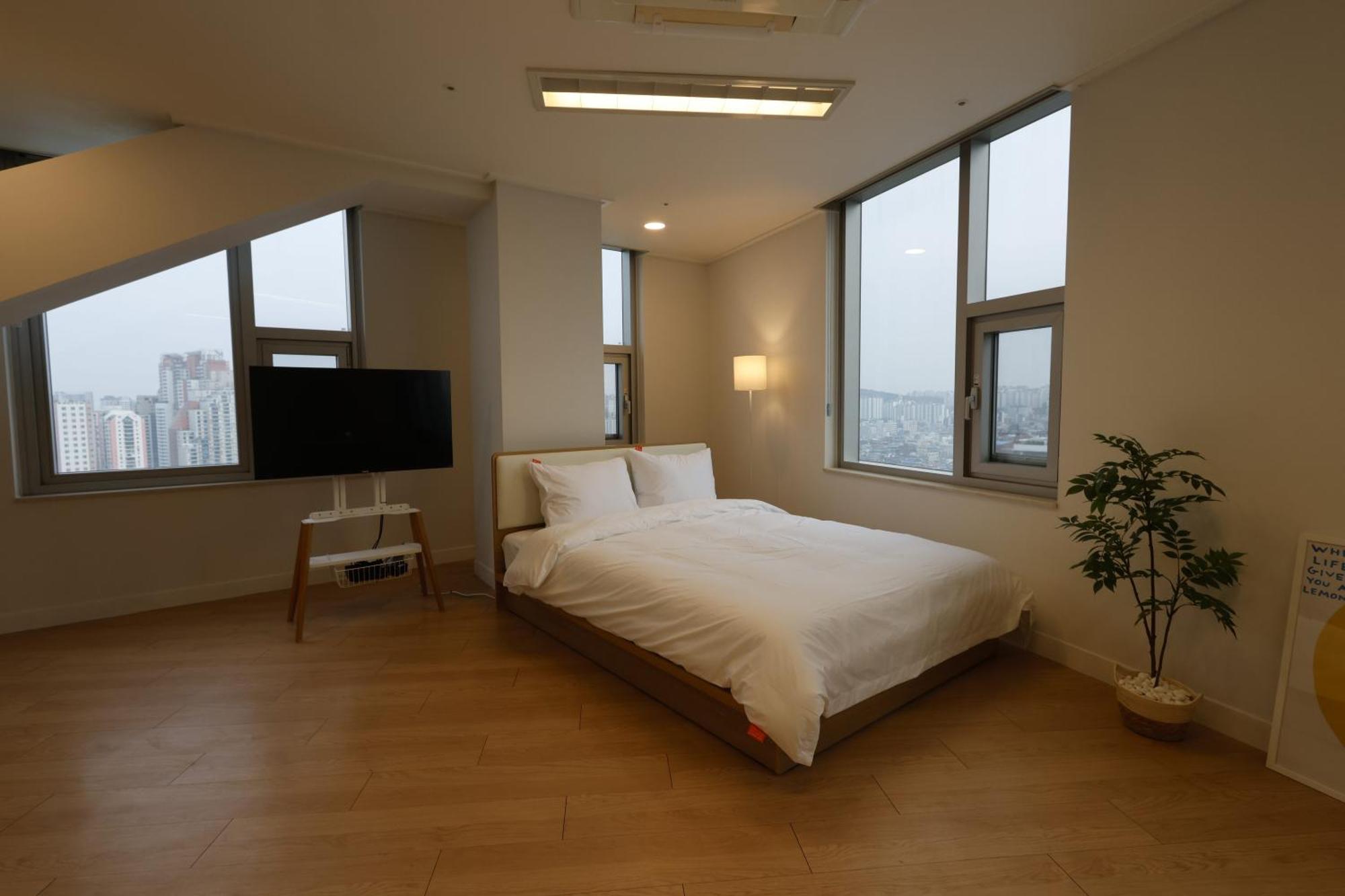 "Grand Opened" Maxtyle Guesthouse Dongdaemun Seoul Bagian luar foto