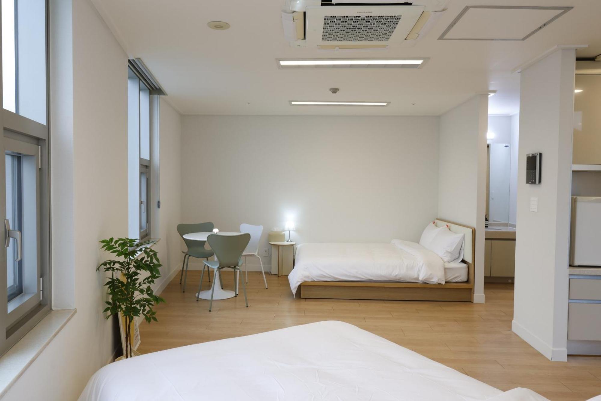 "Grand Opened" Maxtyle Guesthouse Dongdaemun Seoul Bagian luar foto