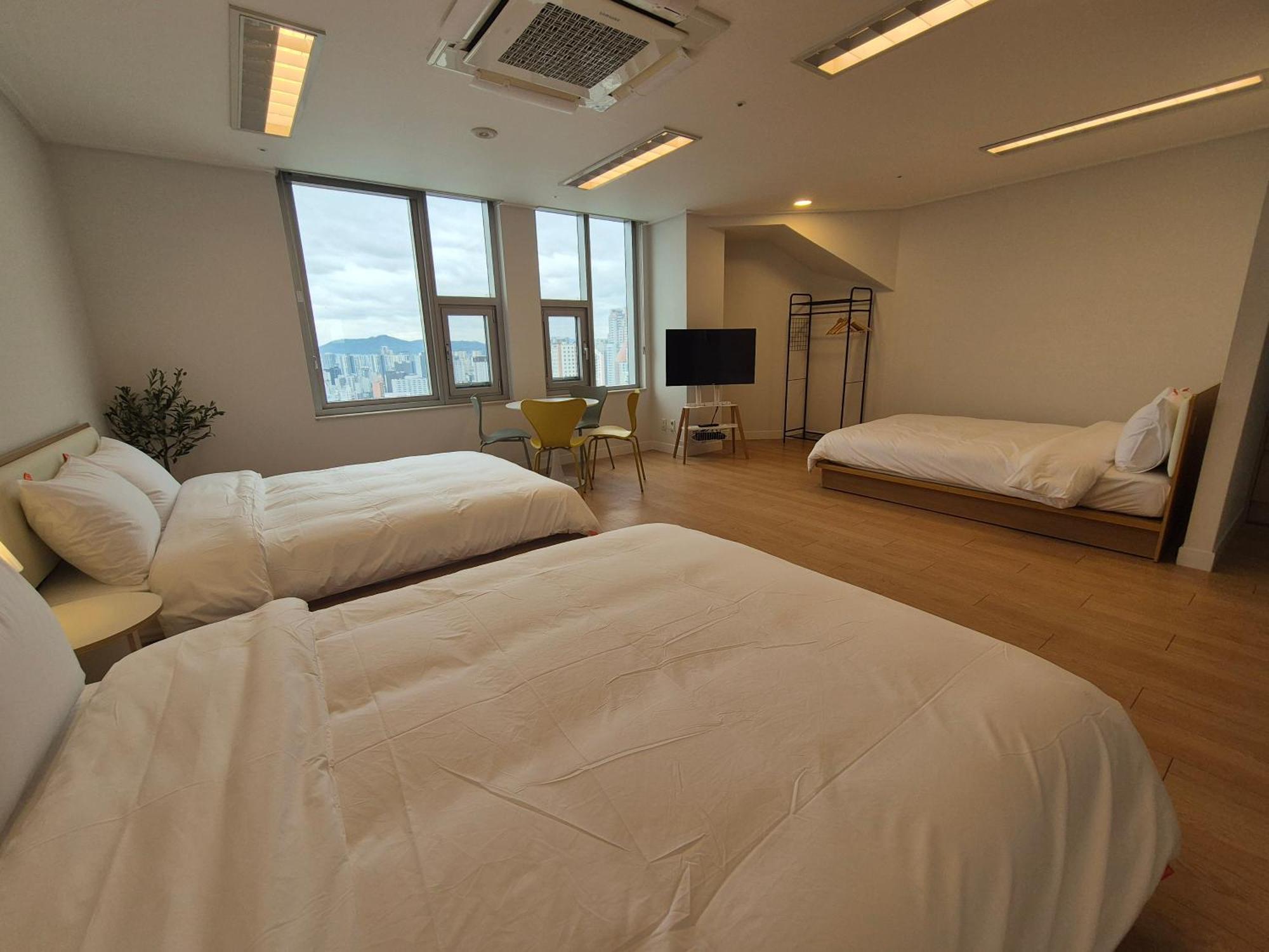 "Grand Opened" Maxtyle Guesthouse Dongdaemun Seoul Bagian luar foto