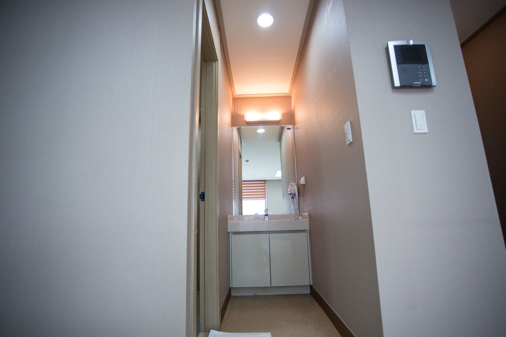 "Grand Opened" Maxtyle Guesthouse Dongdaemun Seoul Bagian luar foto